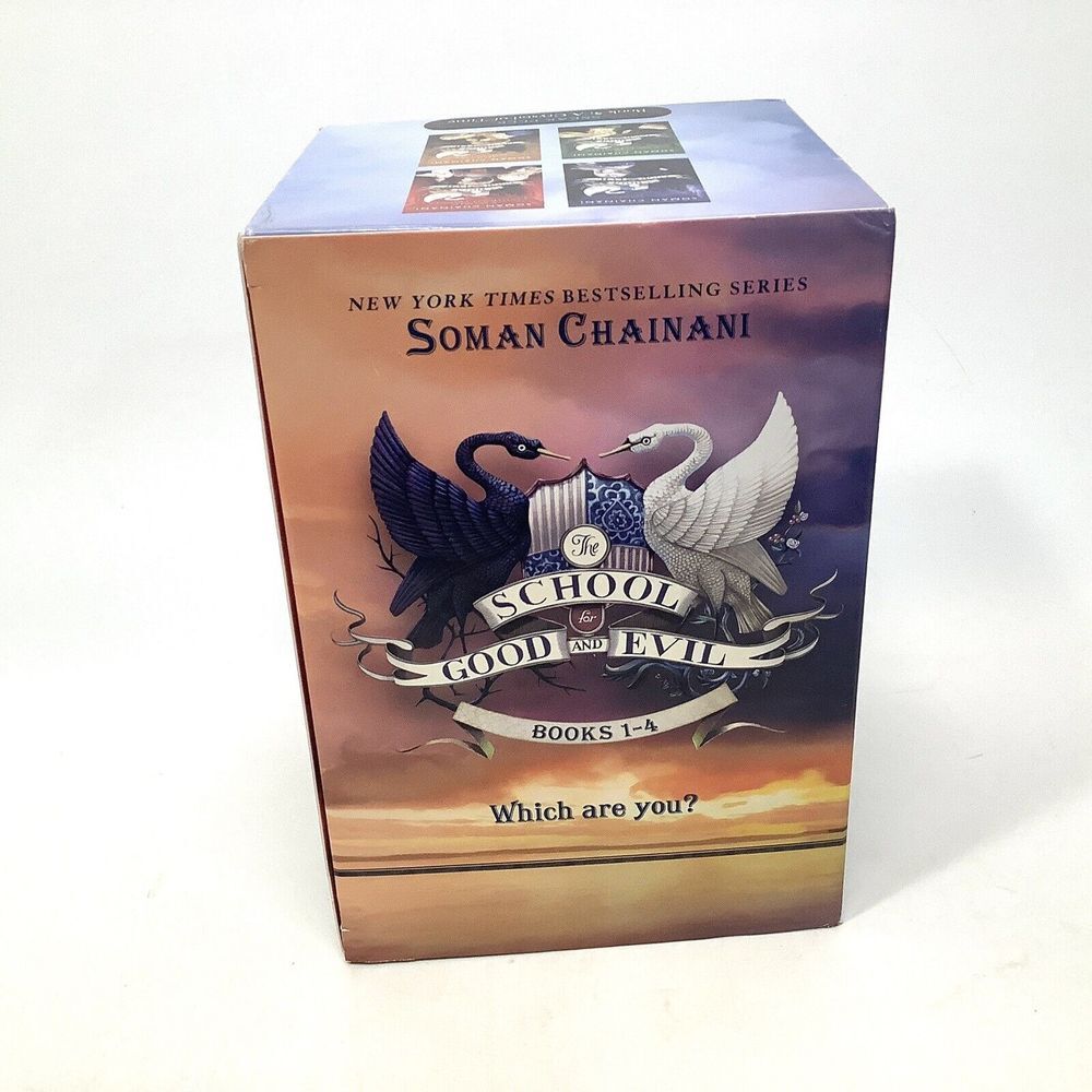 The School for Good and Evil Books 1-4 Paperback Gift Box Set by Soman Chainani‎
